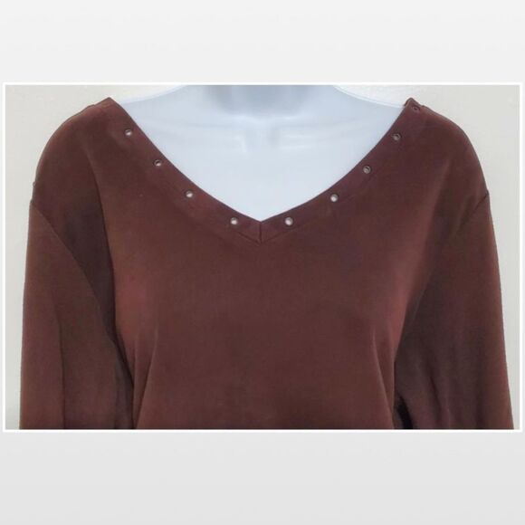Vintage Brown Long Sleeve V-neck Top - Picture 3 of 16